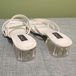 Jones New York 8.5 Sandals Clear Heels never worn